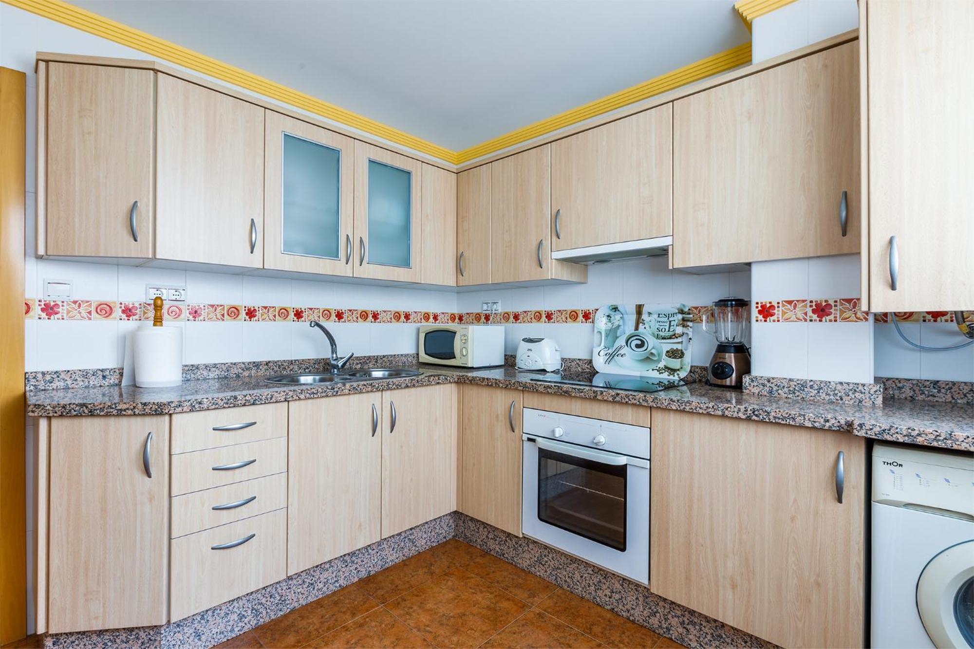 A&N Azucena Apartment Torre Del Mar Luaran gambar