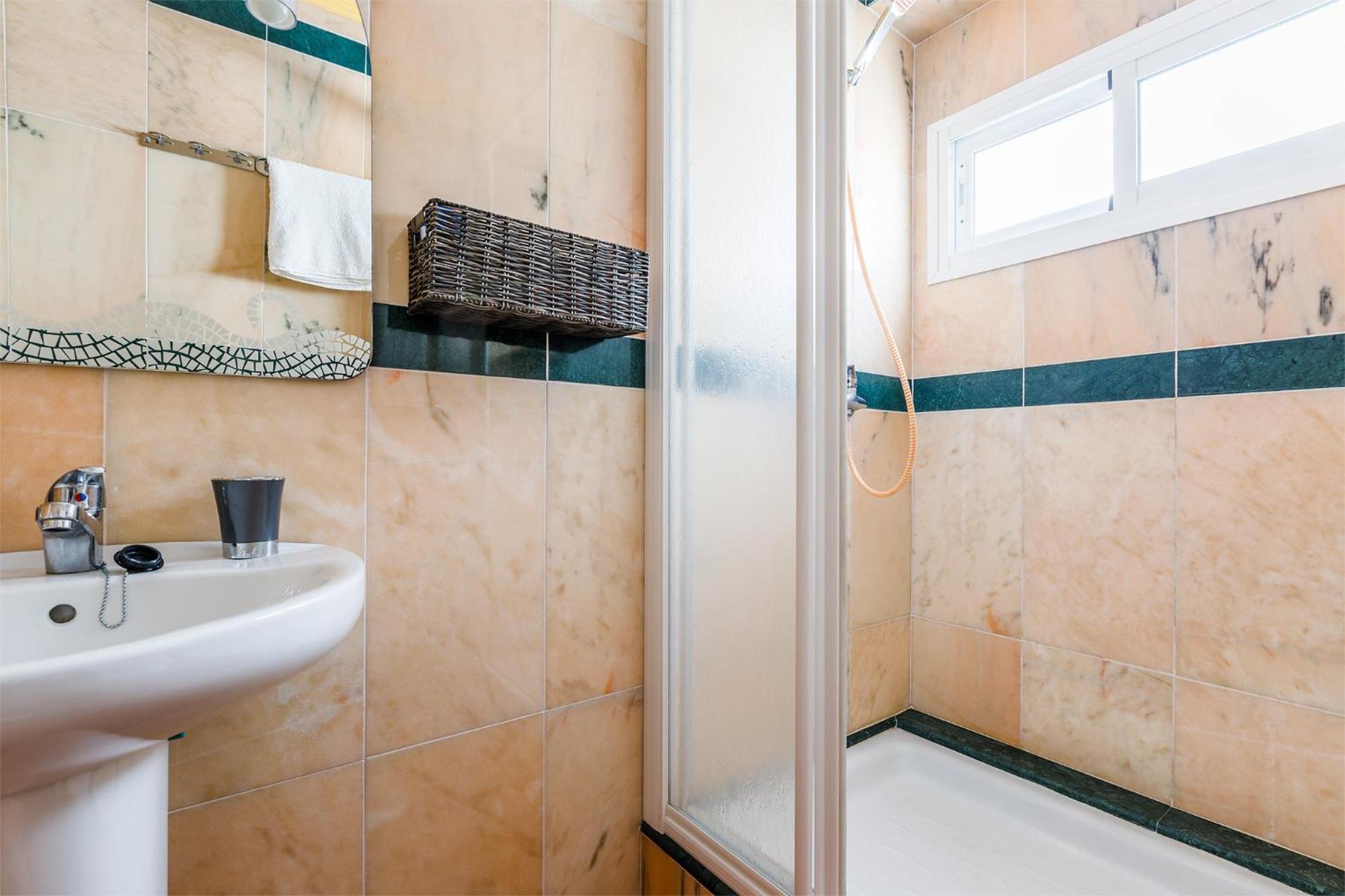 A&N Azucena Apartment Torre Del Mar Luaran gambar
