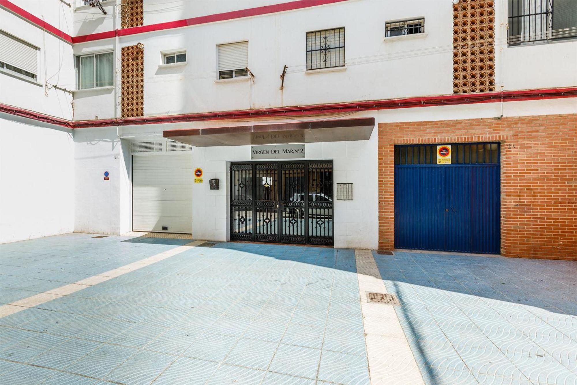 A&N Azucena Apartment Torre Del Mar Luaran gambar