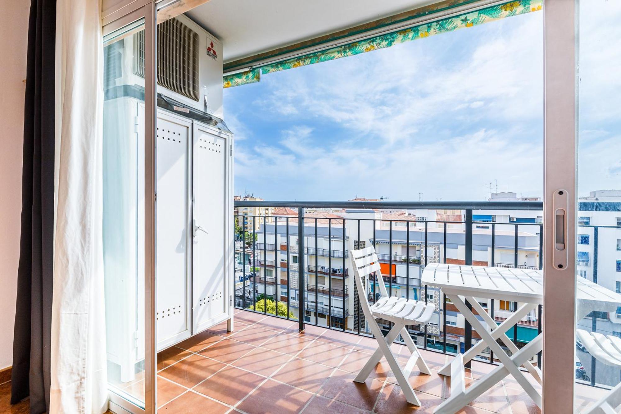 A&N Azucena Apartment Torre Del Mar Luaran gambar