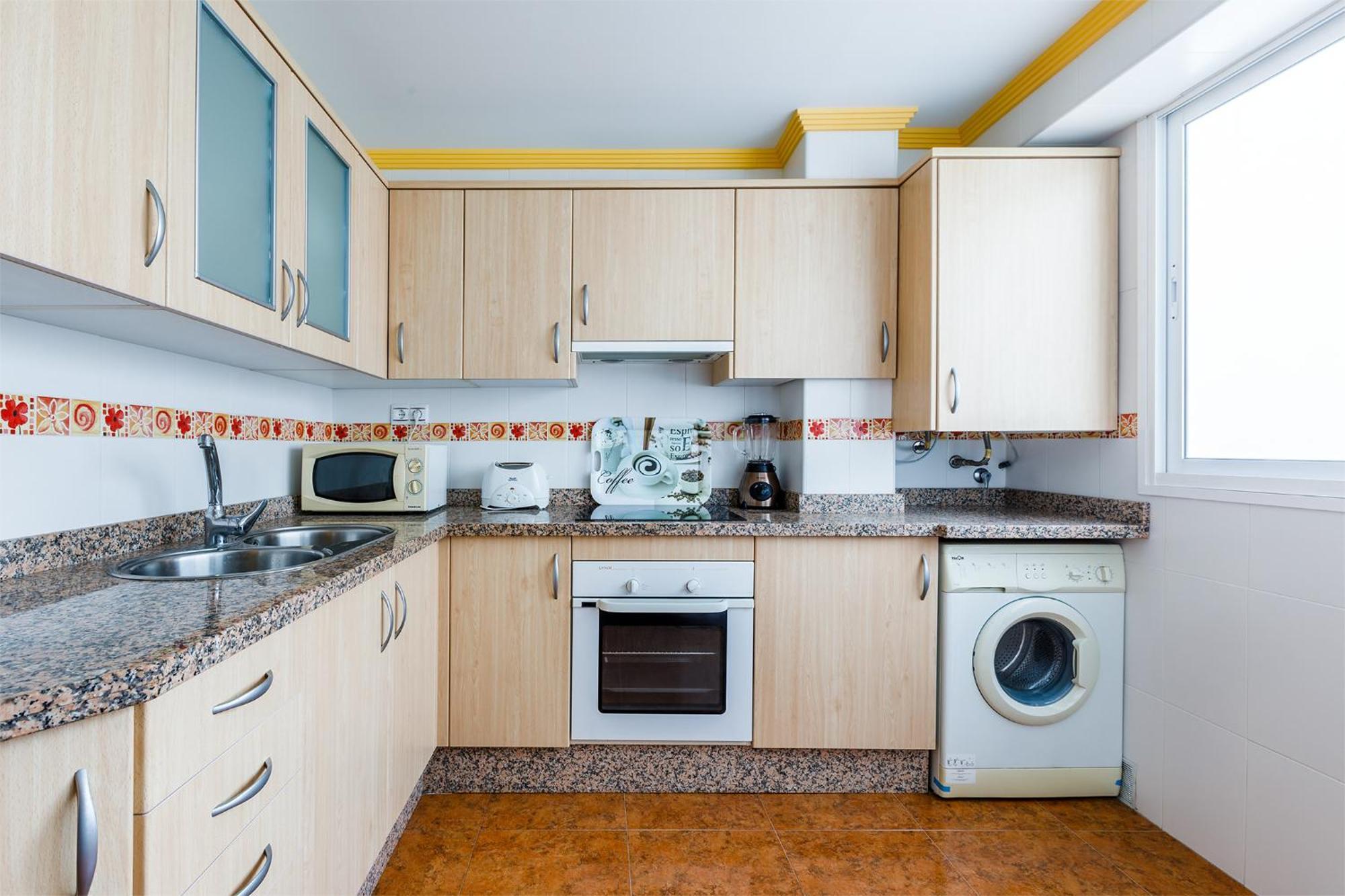 A&N Azucena Apartment Torre Del Mar Luaran gambar